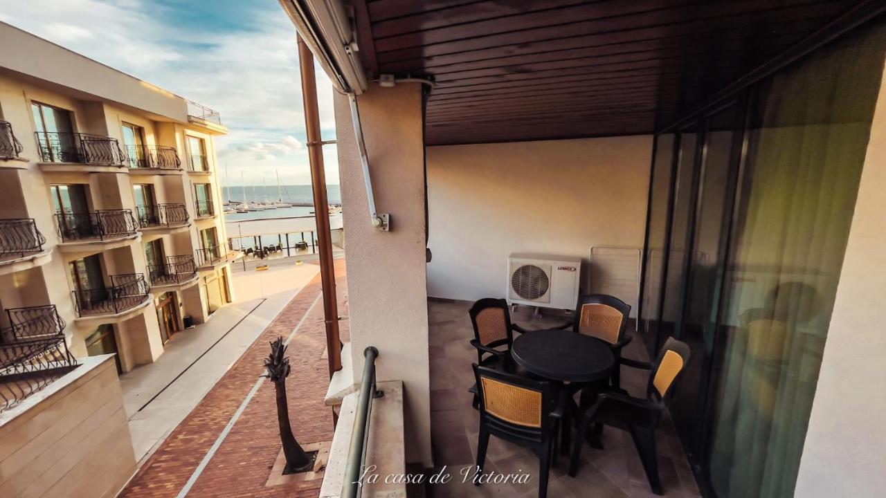 La Casa De Victoria - Holiday Apartment 발치크 외부 사진